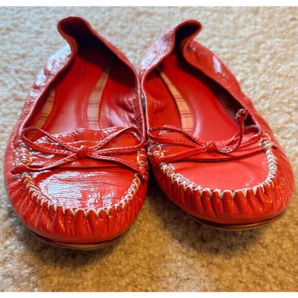 Coach Women’s Junie Patent Leather Coral Loafers Size 8 - Picture 1 of 4